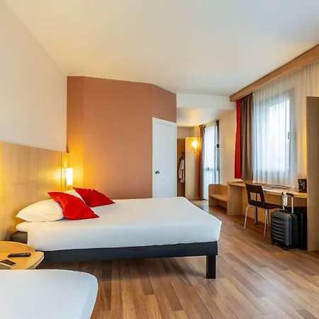 Hotell Ibis Centro *
