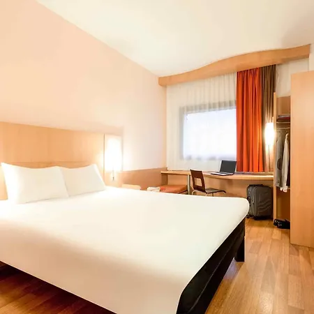 Ibis Centro בילבאו