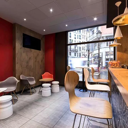 Ibis Centro Hotell