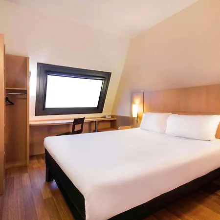 Ibis Centro Hotell Bilbao