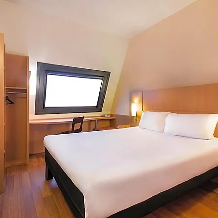 Ibis Centro