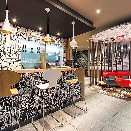 Ibis Centro Hotell